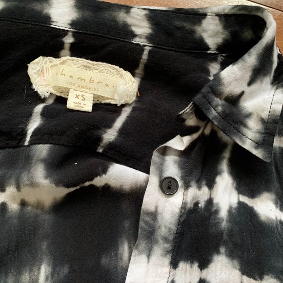 Tie Dye Sleeveless Button Up - Picture 2 of 2